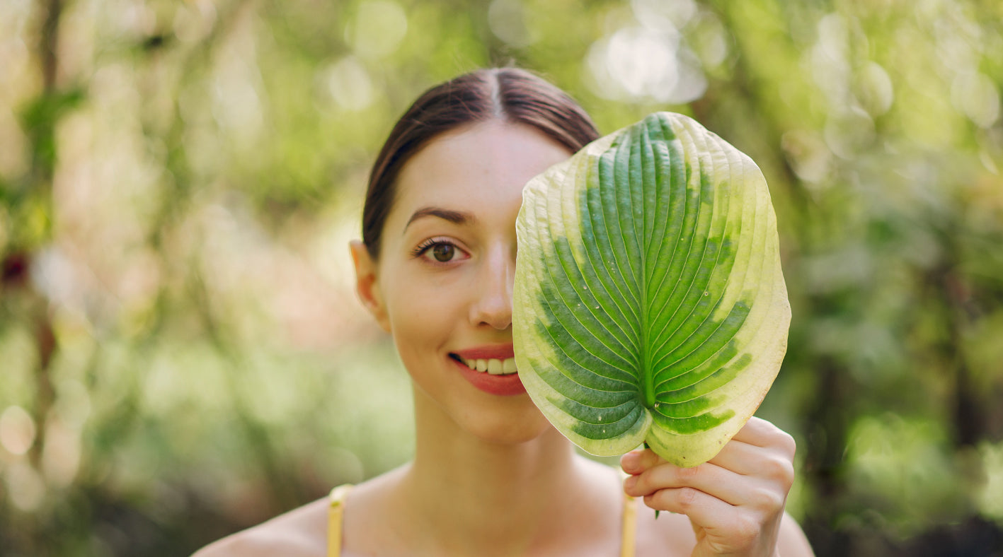 Beneficios de una rutina eco-friendly para tu piel y el planeta